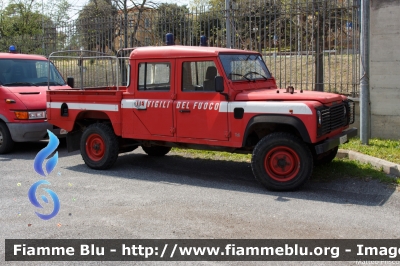 Land Rover Defender 130
Vigili del Fuoco
Comando Provinciale di Roma
VF 19366
Parole chiave: Land_Rover Defender_130 VF19366