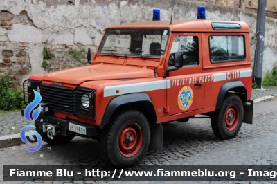 Land Rover Defender 90
Vigili del Fuoco
Comando Provinciale di Roma
Nucleo NBCR
VF 19609
Parole chiave: Land_Rover Defender_90 VF19609