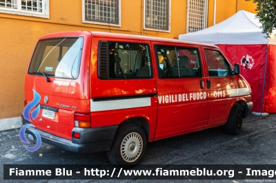 Volkswagen Transporter T4
Vigili Del Fuoco
Comando Provinciale di Roma
Nucleo NBCR
VF 19960
Parole chiave: Volkswagen Transporter_T4 VF19960