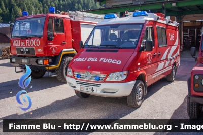 Mercedes-Benz Sprinter 4X4 II serie
Vigili del Fuoco
Distretto della Val Di Sole
Veicolo ospitato dal corpo di Ossana (TN)
VF 1A4 TN
Parole chiave: Mercedes-Benz Sprinter_4X4_IIserie VF1A4TN