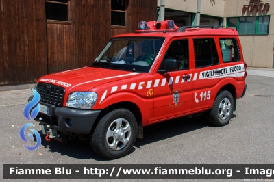 Mahindra Goa
Vigili del Fuoco
Distretto di Fiemme
Corpo Volontario di Cavalese (TN)
VF 1K8 TN
Parole chiave: Mahindra Goa VF1K8TN