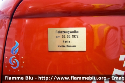 VolksWagen Transporter T2
Vigili del Fuoco
Unione Distrettuale Bolzano
Bezirksverband Bozen
Corpo Volontario di Caldaro Mercato (BZ)
Freiwillige Feuerwehr Kaltern Markt
VF 1SHBZ
Parole chiave: VolksWagen Transporter_T2 VF1SHBZ