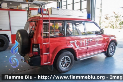 Mitsubishi Pajero Lwb II serie
Vigili del Fuoco
Unione Distrettuale Merano - Bezirksverband Meran
Corpo Volontario di Lana - Freiwillige Feuerwehr Lana (BZ)
VF 1TH BZ
Parole chiave: Mitsubishi Pajero_Lwb_IIserie VF1THBZ