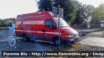 Iveco Daily III serie
Vigili del Fuoco
Comando Provinciale di Viterbo
Nucleo Soccorso Salvamento Acquatico
VF 21832
Parole chiave: Iveco Daily_IIIserie VF21832