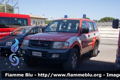 Mitsubishi Pajero Lwb III Serie
Vigili del Fuoco
Comando Provinciale di Roma
Scuole Centrali Antincendi
di Roma Capannelle
VF 21945
Parole chiave: Mitsubishi Pajero_Lwb_IIISerie VF21945