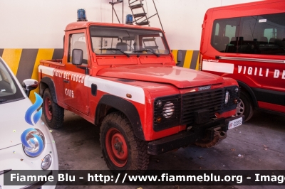 Land Rover Defender 90
Vigili del Fuoco
Comando Provinciale di Roma
VF 22335
Parole chiave: Land-Rover Defender_90 VF22335