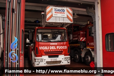 Iveco EuroFire 150E28 II serie
Vigili del Fuoco
Comando Provinciale di Roma
Distaccamento di Civitavecchia
AutoScala da 30 metri allestimento Iveco-Magirus
VF 22566
Parole chiave: Iveco EuroFire_150E28_II_serie VF22566