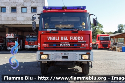 Iveco EuroFire 140E28 4x4 I serie
Vigili del Fuoco
Comando Provinciale di Viterbo
AutoPompaSerbatoio allestimento Iveco-Magirus
VF 22698
Parole chiave: Iveco EuroFire_140E28_4x4_Iserie VF22698