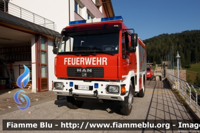 Man LE14.280
Vigili del Fuoco
Unione Distrettuale Merano
Bezirksverband Meran
Corpo Volontario di Lauregno (BZ)
Freiwillige Feuerwehr Laurein
Allestimento Kofler Fahrzeugbau
VF 22Y BZ
Parole chiave: Man LE14.280 VV22YBZ