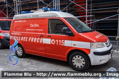 Volkswagen Transporter T5
Vigili del Fuoco
Comando Provinciale di Firenze
Centro Documentazione Video - Regia Mobile
CoEm Comunicazione in Emergenza
VF 23250
Parole chiave: Volkswagen Transporter_T5 VF23250