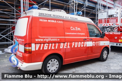 Volkswagen Transporter T5
Vigili del Fuoco
Comando Provinciale di Firenze
Centro Documentazione Video - Regia Mobile
CoEm Comunicazione in Emergenza
VF 23250
Parole chiave: Volkswagen Transporter_T5 VF23250