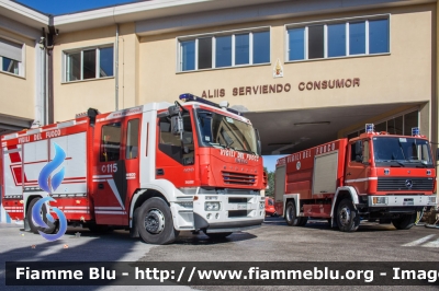 Iveco Stralis AF190S40 I serie
Vigili del Fuoco
Comando Provinciale de L'Aquila
AutoPompaSerbatoio allestimento Iveco-Magirus
VF 23412
Parole chiave: Iveco Stralis_AF190S40_Iserie VF23412 Santa_Barbara_2017