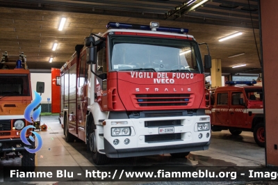 Iveco Stralis AF190S40 I Serie
Vigili del Fuoco
Comando Provinciale di Sondrio
AutoPompaSerbatoio allestita Magirus
VF 23696
Parole chiave: Iveco Stralis_AF190S40_ISerie VF23696