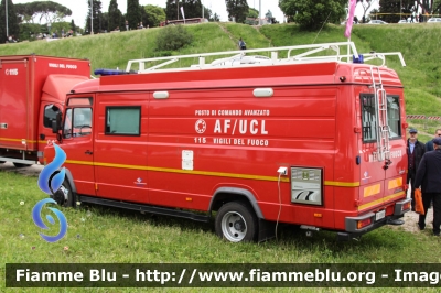 Mercedes-Benz Vario 814D
Vigili del Fuoco
Comando Provinciale di Rieti
AutoFurgone/Unità di Crisi Locale
Allestimento BAI
VF 23830
Parole chiave: Mercedes-Benz Vario_814D VF23830