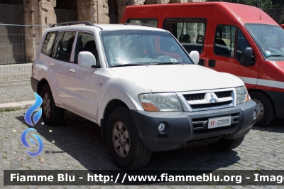 Mitsubishi Pajero Lwb III Serie
Vigili del Fuoco
Comando Provinciale di Roma
VF 23995
Parole chiave: Mitsubishi Pajero_Lwb_IIISerie Festa_Della_Repubblica_2018