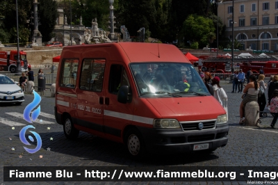 Fiat Ducato III serie
Vigili del Fuoco
Comando Provinciale di Roma
VF 24001
Parole chiave: Fiat Ducato_IIIserie VF24001