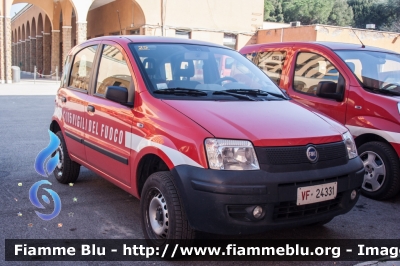 Fiat Nuova Panda 4x4
Vigili del Fuoco
Comando Provinciale di Roma
SCA - Scuole Centrali Antincendio
di Roma Capannelle
VF 24331
Parole chiave: Fiat Nuova_Panda_4x4 VF24331