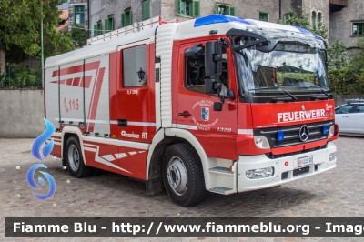 Mercedes-Benz Atego 1329 II serie
Vigili del Fuoco
Unione Distrettuale Merano - Bezirksverband Meran
Corpo Volontario di Maia Alta
- Freiwillige Feuerwehr Obermais (BZ)
VF 245 BZ
Parole chiave: Mercedes-Benz Atego_1329_IIserie VF245BZ