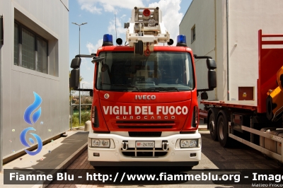 Iveco EuroCargo MultiStar 180E30 II serie
Vigili del Fuoco
Direzione Regionale lazio
Nucleo USAR
AutoPompaSerbatoio Multistar
Allestimento Iveco-Magirus
VF 24705
Parole chiave: Iveco EuroCargo_MultiStar_180E30_IIserie VF24705