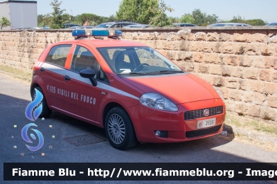 Fiat Grande Punto
Vigili del Fuoco
Comando Provinciale di Roma
Vf 25061
Parole chiave: Fiat Grande_Punto VF25061