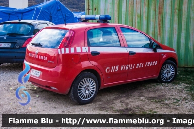 Fiat Grande Punto
Vigili del Fuoco
VF 25071

qui fotografato presso il campo 
di Cittareale (RI) durante 
il sisma del Centro Italia
Parole chiave: Fiat Grande_Punto VF25071