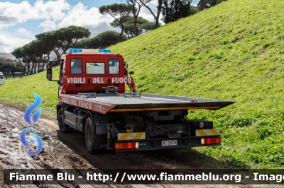 Iveco EuroCargo 150E25 III serie
Vigili del Fuoco
Comando Provinciale di Roma
Officina di Capannelle
Carro soccorso e recupero
Allestimento Isoli
VF 25516
Parole chiave: Iveco EuroCargo_150E25_IIIserie VF25516