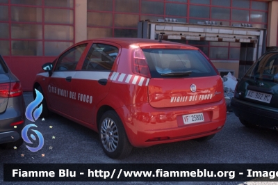 Fiat Grande Punto
Vigili del Fuoco
Comando Provinciale di Roma
Vf 25800
Parole chiave: Fiat Grande_Punto VF25800