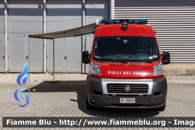 Fiat Ducato X250
Vigili del Fuoco
Comando Provinciale di Genova
Nucleo Documentazione Comunicazione
Allestito Aris
VF 25917
Parole chiave: Fiat Ducato_X250 VF25917