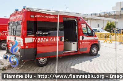 Fiat Ducato X250
Vigili del Fuoco
Comando Provinciale di Genova
Nucleo Documentazione Comunicazione
Allestito Aris
VF 25917
Parole chiave: Fiat Ducato_X250 VF25917