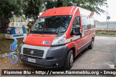 Fiat Ducato X250
Vigili del Fuoco
Comando Provinciale di Roma
Nucleo Nucleare Batteriologico Chimico Radioattivo
Laboratorio mobile
VF 26044
Parole chiave: Fiat Ducato_X250 VF26044