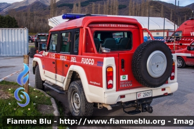 Iveco Massif
Vigili del Fuoco
Comando Provinciale di Milano
VF 26091

qui fotografato presso il campo 
di Cittareale (RI) durante 
il sisma del Centro Italia
Parole chiave: Iveco Massif VF26091