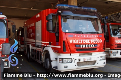 Iveco EuroCargo 180E30 III serie
Vigili del Fuoco
Comando di provinciale di Viterbo
AutoBottePompa allestimento Iveco Magirus
VF 26169
Parole chiave: Iveco EuroCargo_180E30_IIIserie VF26169