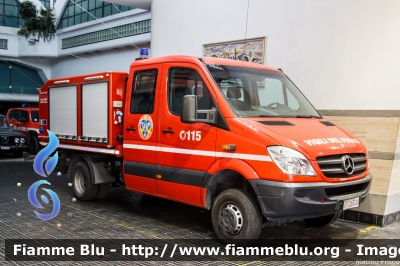 Mercedes-Benz Sprinter 4x4 III serie
Vigili del Fuoco
Comando Provinciale di Roma
Nucleo NBCR
Allestimento Baggio & De Sordi
Esemplare unico
VF 26340
Parole chiave: Mercedes-Benz Sprinter_4x4_IIIserie VF26340