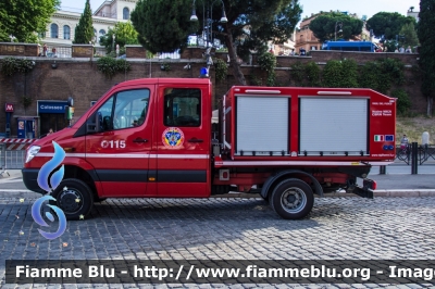 Mercedes-Benz Sprinter 4x4 III serie
Vigili del Fuoco
Comando Provinciale di Roma
Nucleo NBCR
Allestimento Baggio & De Sordi
Esemplare unico
VF 26340
Parole chiave: Mercedes-Benz Sprinter_4x4_III_serie VF26340 festa_della_repubblica_2017