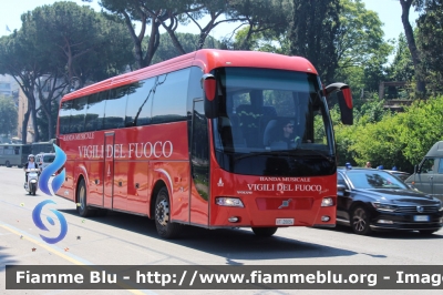 Volvo Barbi Genesis
Vigili del Fuoco
Comando Provinciale di Roma
Banda Musicale
VF 26654
Parole chiave: Volvo Barbi_Genesis VF26654