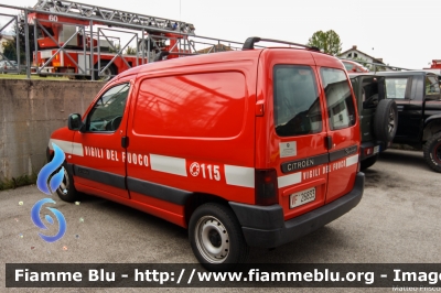 Citroen Berlingo II serie
Vigili del Fuoco
Comando Provinciale di Belluno
Distaccamento Permanente di Feltre (BL)
VF 26833
Parole chiave: Citroen Berlingo_IIserie VF26833