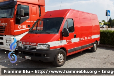 Fiat Ducato III serie
Vigili del Fuoco
Comando Provinciale di Belluno
Distaccamento Permanente di Feltre
VF 26976
Parole chiave: Fiat Ducato_III_serie VF26976