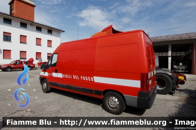 Fiat Ducato III serie
Vigili del Fuoco
Comando Provinciale di Belluno
Distaccamento Permanente di Feltre
VF 26976
Parole chiave: Fiat Ducato_III_serie VF26976