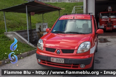 Renault Kangoo I serie restyle
Vigili del Fuoco
Comando Provinciale di Belluno
Distaccamento Permanente di Tai di Cadore
veicolo da confisca
VF 26977
Parole chiave: Renault Kangoo_Iserie_restyle VF26977