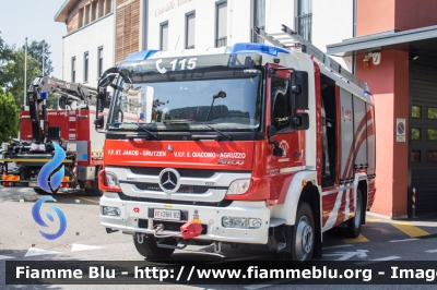 Mercedes-Benz Atego 1329 4x4 III serie
Vigili del Fuoco
Unione Distrettuale Bolzano
Bezirksverband Bozen
Corpo Volontario di S. Giacomo Agruzzo
Freiwillige Feuerwehr St. Jakob Grutzen
Allestimento Rosenbauer
VF 26H BZ
Parole chiave: Mercedes-Benz Atego_1329_4x4_IIIserie VF26HBZ