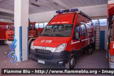 Iveco Daily V serie
Vigili del Fuoco
Comando Provinciale de L'Aquila
AutoFurgone/Unità di Crisi Locale 
Allestimento Iveco-Magirus
VF 27001
Parole chiave: Iveco Daily_Vserie VF27001 Santa_Barbara_2017