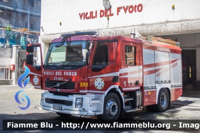 Volvo FL290 III serie 
Vigili del Fuoco
Comando Provinciale di Roma
Distaccamento Cittadino di Ostia
AutoPompaSerbatoio
Allestimento BAI
VF 27031
Parole chiave: Volvo FL290_III_serie VF27031