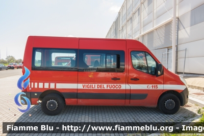 Renault Master IV serie restyle
Vigili del Fuoco
Comando Provinciale di Milano
Minibus acquistati nell'ambito di Expo2015
VF 27264
Parole chiave: Renault Master_IVserie_restyle VF27264