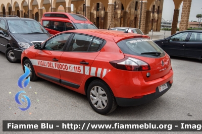 Renault Megane III serie
Vigili del Fuoco
Comando Provinciale di Milano
Allestita Focaccia
VF 27367
Parole chiave: Renault Megane_IIIserie VF27367