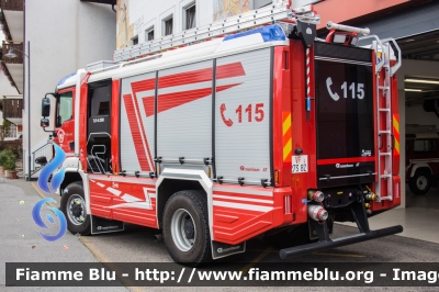 Man TGM 16.340 4x4 III serie
Vigili del Fuoco
Unione Distrettuale Merano - Bezirksverband Meran
Corpo Volontario di Tirolo - Freiwillige Feuerwehr Tirol (BZ)
AutoPompaSerbatoio TLF 2500 allestimento Rosenbauer
VF 273 BZ
Parole chiave: Man TGM_16.340_4x4_IIIserie VF273BZ