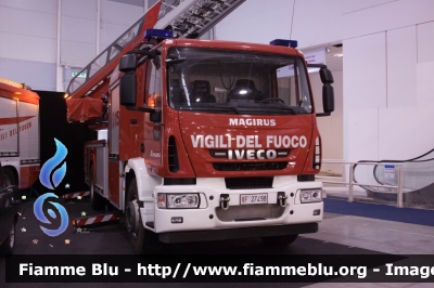 Iveco EuroCargo 180E32 III serie
Vigili del Fuoco
Comando Provinciale di Roma
AutoScala M39L da 39 metri allestimento Magirus
VF 27498
Parole chiave: Iveco EuroCargo_180E32_IIIserie VF27498