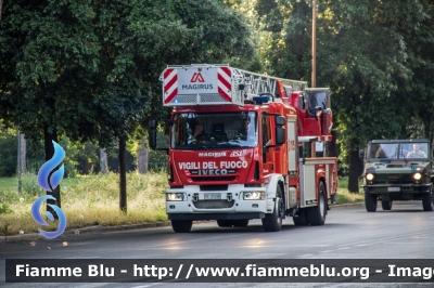 Iveco EuroCargo 180E32 III serie
Vigili del Fuoco
Comando Provinciale di Roma
Via Genova-Centrale
AutoScala M39L da 39 metri allestimento Magirus
VF27498
Parole chiave: Iveco EuroCargo_180E32_II serie VF27498