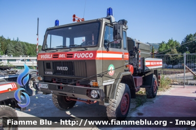 Iveco 80-17
Vigili del Fuoco
Comando Provinciale de L'Aquila
 Allestimento Baribbi
Ex Corpo Forestale dello Stato
VF 28058
Parole chiave: Iveco 80-17 VF28058