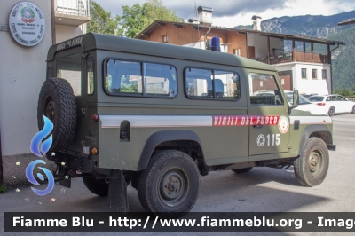 Land Rover Defender 110
Vigili del Fuoco
Comando Provinciale di Belluno
Distaccamento Permanente di Tai di Cadore
VF 28104
Parole chiave: Land_Rover Defender_110 VF28104