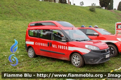 Fiat Doblò XL IV serie
Vigili del Fuoco
Comando provinciale di Roma
VF 28551
Parole chiave: Fiat Doblò_XL_IVserie VF28551